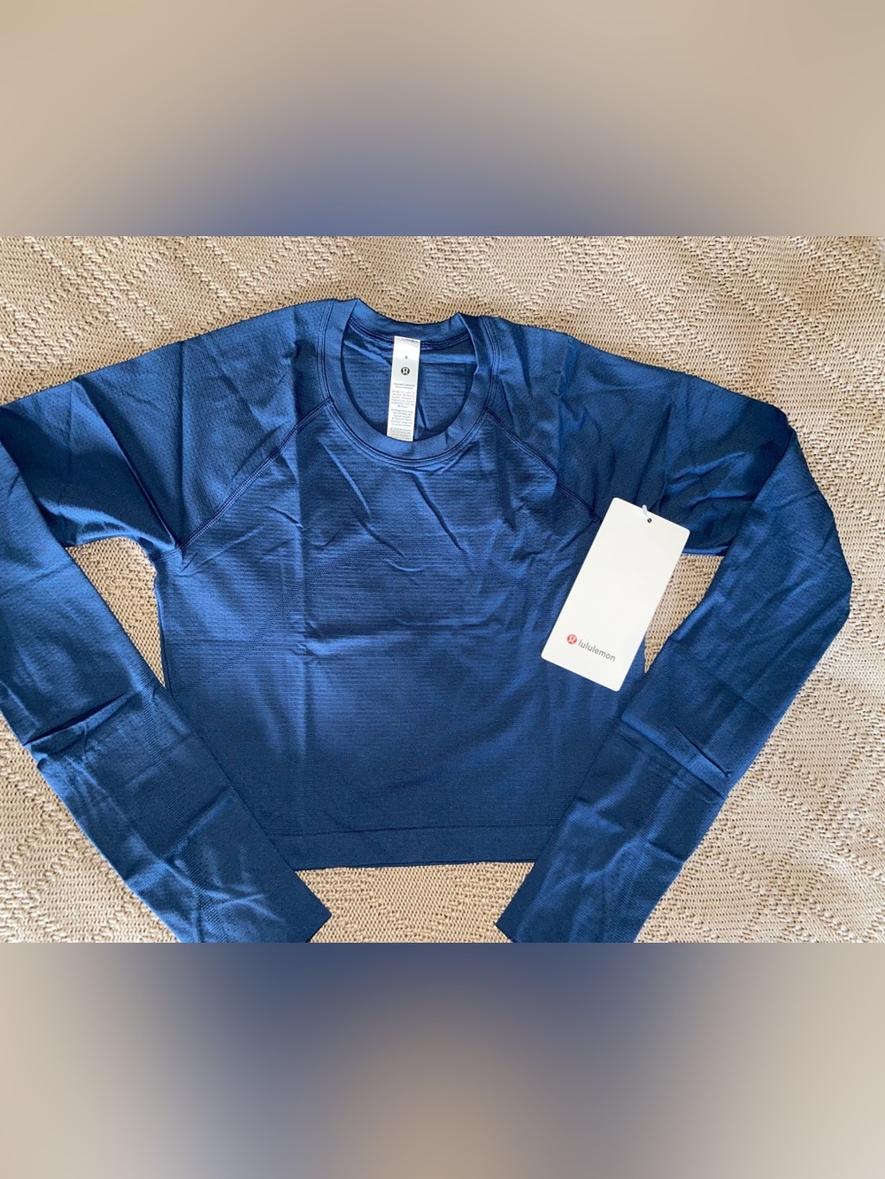 Lululemon swiftly tech